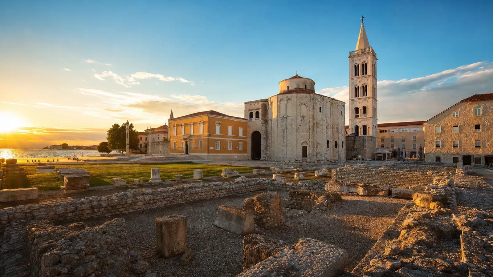 Zadar, travel guide hero image