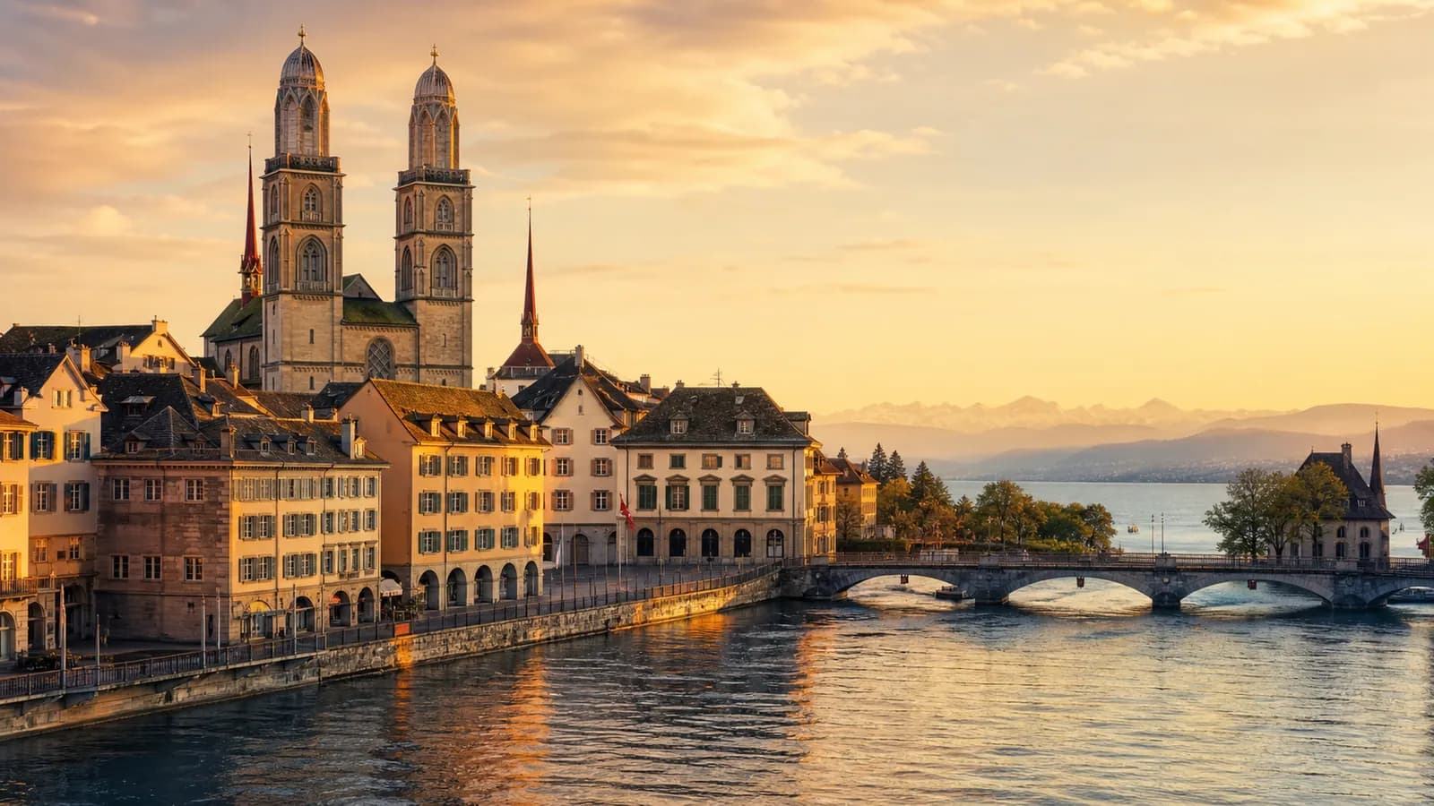 Zurich, travel guide hero image